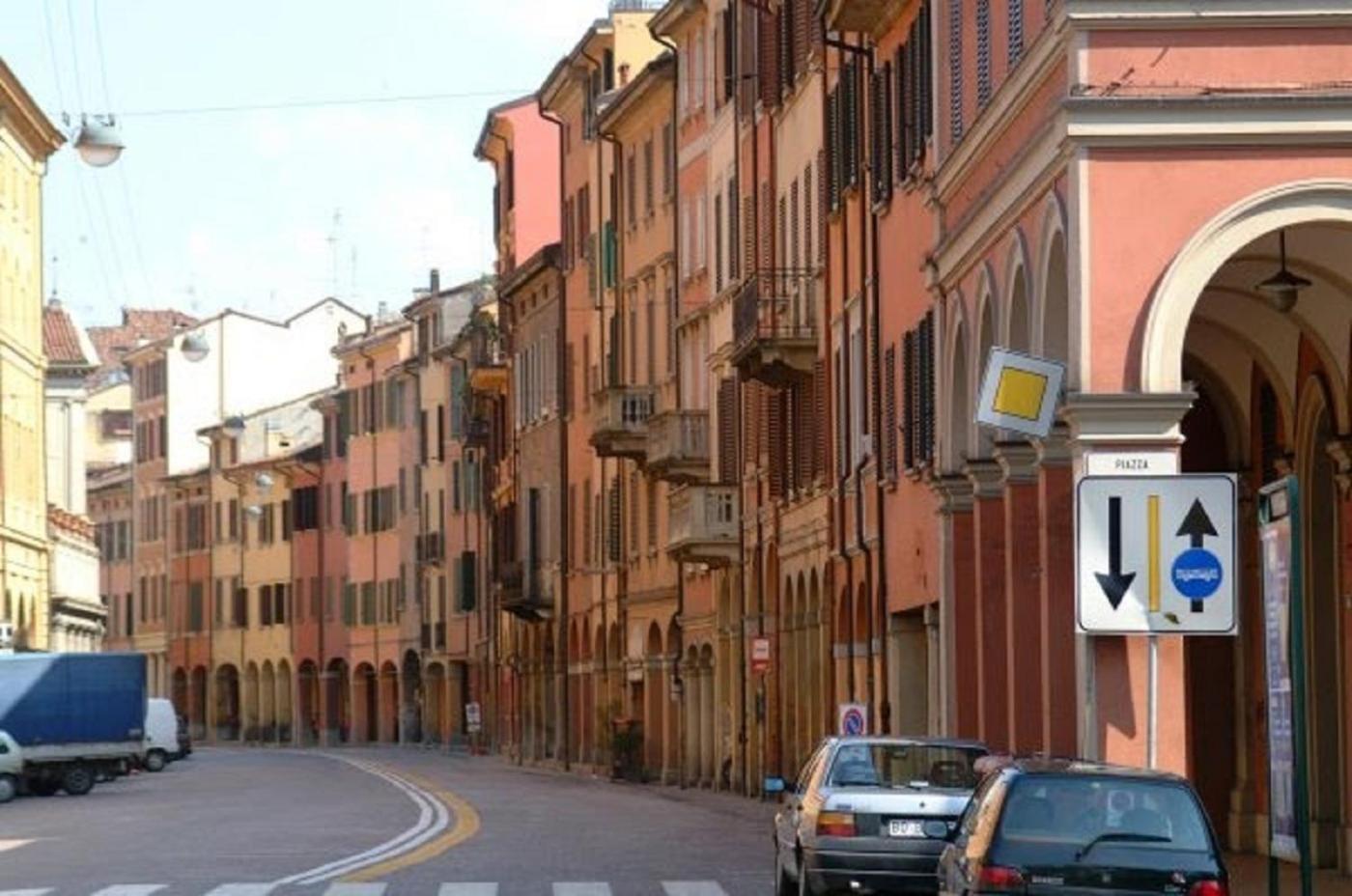 Studio Apartment Santa Caterina ボローニャ エクステリア 写真